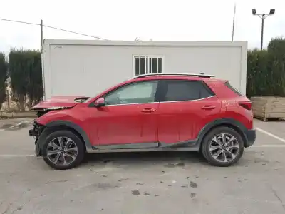 Scrapping Vehicle KIA STONIC (YBCUV) Tech of the year 2020 powered G3LC