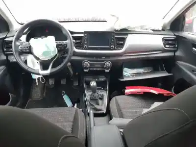 Veículo de Sucata kia stonic (ybcuv) tech do ano 2020 alimentado g3lc