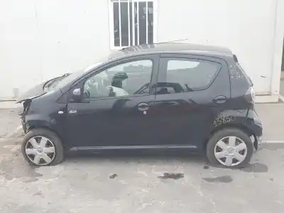 Veicolo di demolizione toyota                                             aygo (kgb/wnb)                                                                                                                                                                                                                                             blue                                                                                                                                                                                                                                                       dell'anno 2010 alimentato 1kr