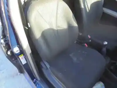 Veicolo di demolizione toyota yaris active dell'anno 2009 alimentato 1nd