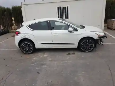Véhicule à la ferraille citroen ds4 sport de l'année 2011 alimenté rhh