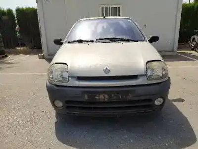 Scrapping Vehicle renault clio ii fase i (b/cbo) 1.2 of the year 2000 powered d7fd7