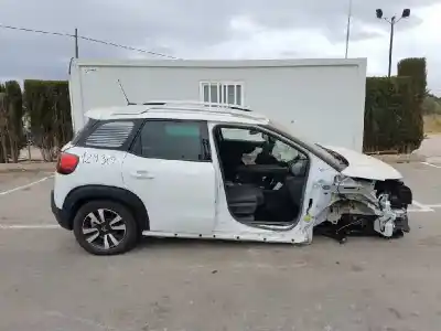 Veículo de Sucata citroen c3 aircross feel do ano 2019 alimentado yh01