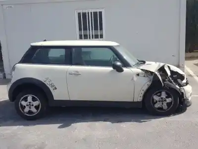 Здавання транспортного засобу mini mini (r56) one року 2011 потужний n16b16a