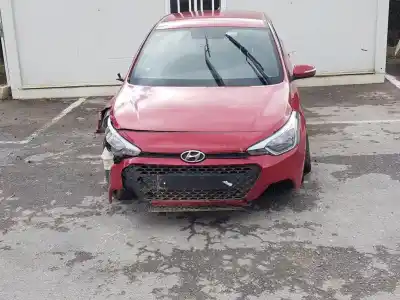 Veículo de Sucata hyundai i20 trend do ano 2017 alimentado d4fc