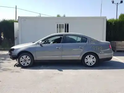 Véhicule à la ferraille volkswagen                                         passat berlina (3c2)                                                                                                                                                                                                                                       advance                                                                                                                                                                                                                                                    de l'année 2008 alimenté bkp