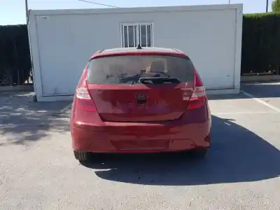 Sloopvoertuig hyundai i30 comfort van het jaar 2011 aangedreven d4fb