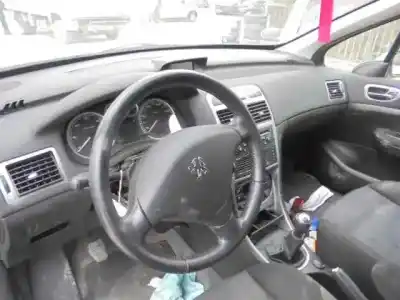 Scrapping Vehicle peugeot                                            307 break / sw (s1)                                                                                                                                                                                                                                        sw                                                                                                                                                                                                                                                         of the year 2003 powered rhs (dw10ated)