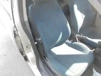 Sloopvoertuig opel corsa c club van het jaar 2001 aangedreven y17dt