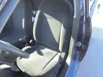 Veículo de Sucata ford fiesta (cbk) ghia do ano 2005 alimentado f6ja