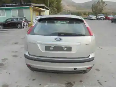 Veículo de Sucata ford focus berlina (cap) ambiente (d) do ano 2007 alimentado hhda