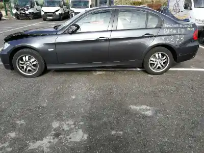 Veicolo di demolizione BMW                                                SERIE 3 BERLINA (E90)                                                                                                                                                                                                                                      320d                                                                                                                                                                                                                                                       dell'anno 2007 alimentato 204D4