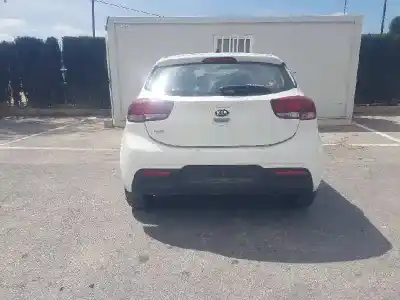 Veículo de Sucata kia rio (yb) attract do ano 2017 alimentado g4la