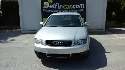 Veículo de Sucata audi a4 berlina (8e) 1.9 tdi (96kw) do ano 2002 alimentado awx