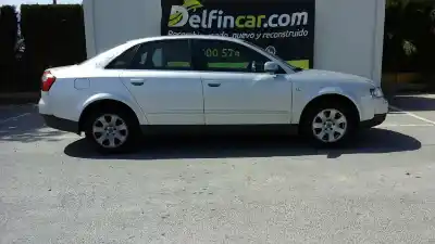 Veículo de Sucata audi a4 berlina (8e) 1.9 tdi (96kw) do ano 2002 alimentado awx