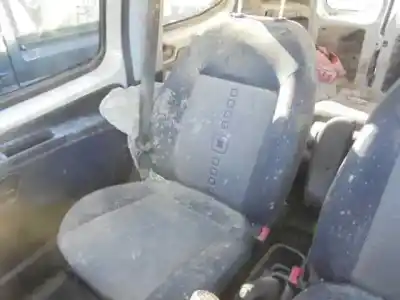 Veículo de Sucata citroen nemo seduction do ano 2015 alimentado 199a900 (fhz)