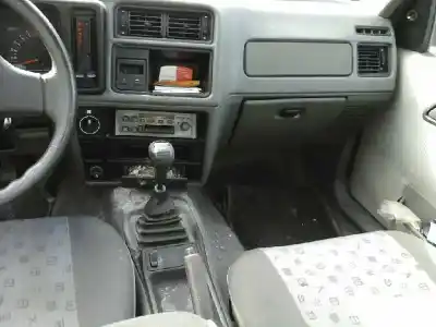 Veicolo di demolizione ford sierra berlina gl dell'anno 1989 alimentato n4