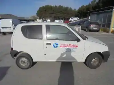 Veicolo di demolizione fiat seicento (187) s dell'anno 2002 alimentato 176b2000