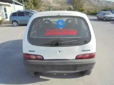 Veicolo di demolizione fiat seicento (187) s dell'anno 2002 alimentato 176b2000