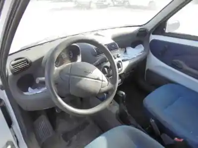 Veicolo di demolizione fiat seicento (187) s dell'anno 2002 alimentato 176b2000