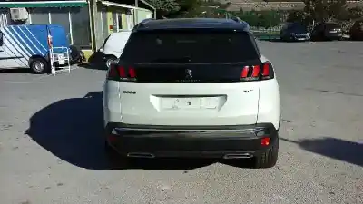 Veículo de Sucata peugeot 3008 gt do ano 2017 alimentado ah01