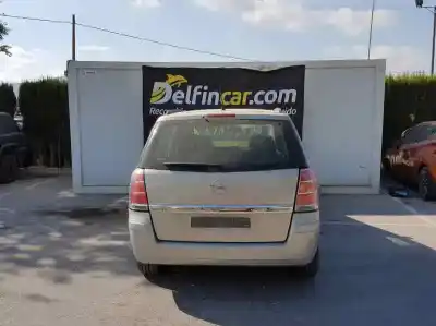 Veicolo di demolizione opel zafira b cosmo dell'anno 2007 alimentato z19dt