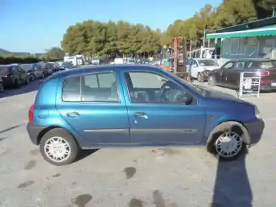 Scrapping Vehicle renault clio ii fase i (b/cbo) 1.2 of the year 2001 powered d7fg7