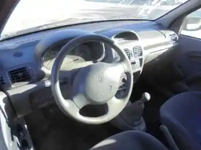 Scrapping Vehicle renault clio ii fase i (b/cbo) 1.2 of the year 2001 powered d7fg7