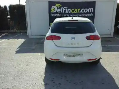 Veículo de Sucata seat leon (1p1) reference do ano 2010 alimentado cax