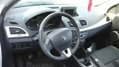 Scrapping Vehicle renault megane iii coupe dynamique of the year 2010 powered k9kg8