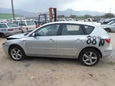 Veículo de Sucata MAZDA 3 BERLINA (BK) 1.6 CD Diesel CAT do ano 2005 alimentado Y6