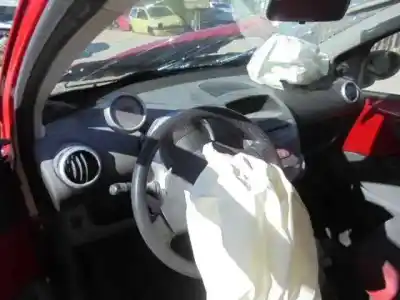 Sloopvoertuig peugeot 107 urban van het jaar 2008 aangedreven 1krb52