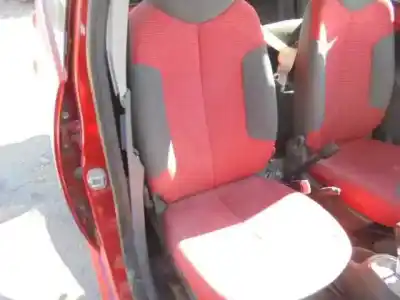 Sloopvoertuig peugeot 107 urban van het jaar 2008 aangedreven 1krb52