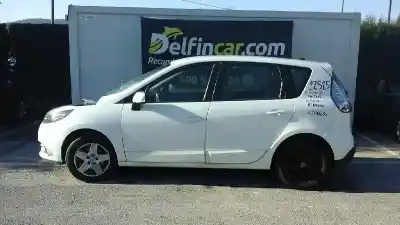 Veículo de Sucata RENAULT                                            SCENIC III                                                                                                                                                                                                                                                 Grand Dynamique                                                                                                                                                                                                                                            do ano 2016 alimentado K9KG6