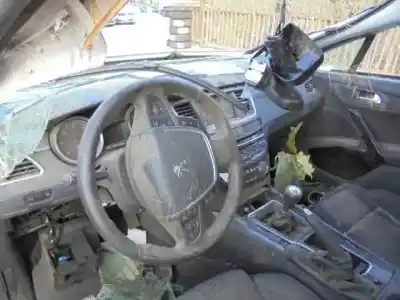 Veicolo di demolizione peugeot 508 sw active dell'anno 2015 alimentato hrm