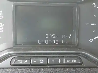 Veículo de Sucata citroen c3 shine do ano 2019 alimentado yh01