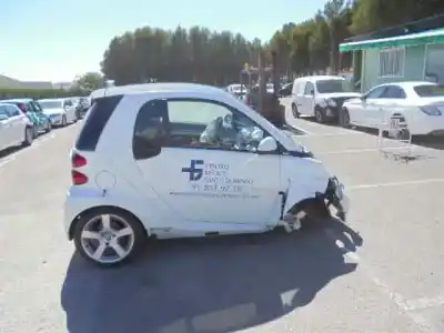 Veículo de Sucata smart coupe fortwo coupe (62kw) do ano 2012 alimentado 3b21