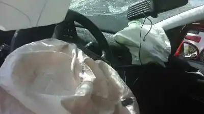 Veículo de Sucata opel corsa e expression do ano 2016 alimentado b14xer