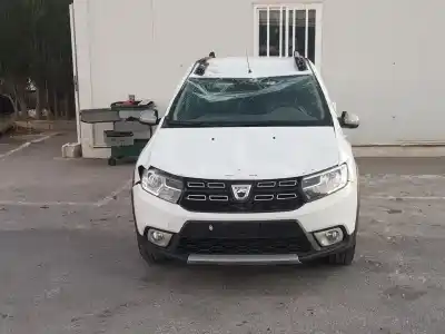Veicolo di demolizione dacia sandero stepway dell'anno 2018 alimentato h4bb4