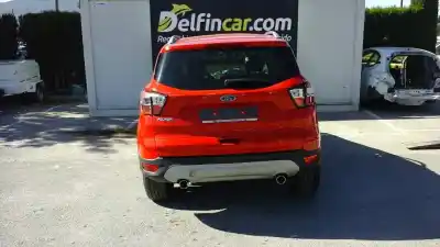 Здавання транспортного засобу ford kuga (cbs) business edition року 2017 потужний xwmb