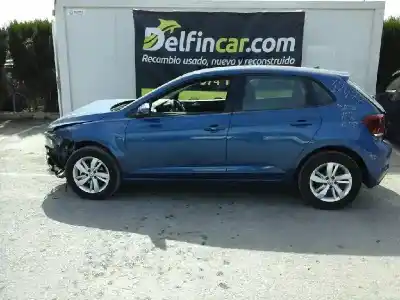 Veicolo di demolizione VOLKSWAGEN POLO Advance dell'anno 2018 alimentato DKL