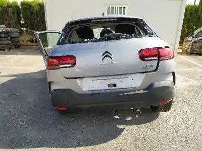 Veículo de Sucata citroen c4 cactus live do ano 2019 alimentado yh01