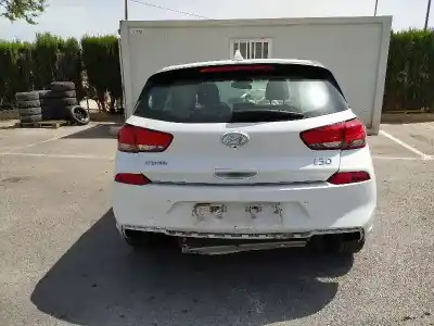 Здавання транспортного засобу hyundai i30 cw (pd) style року 2017 потужний g3lc