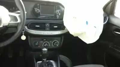 Veicolo di demolizione fiat tipo ii (356) sedan easy dell'anno 2017 alimentato 55266963