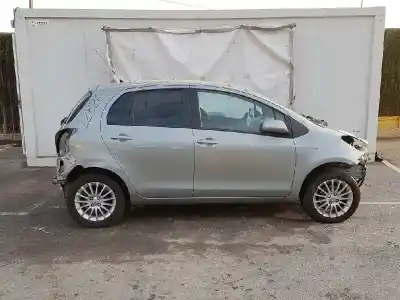 Verschrottungsfahrzeug toyota yaris ts des jahres 2010 angetrieben 1nd