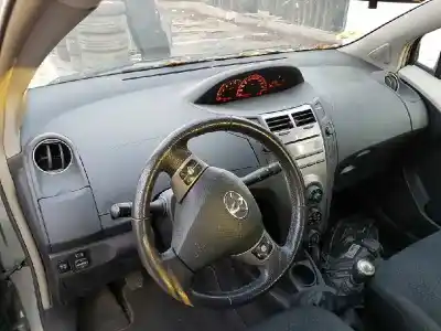 Verschrottungsfahrzeug toyota yaris ts des jahres 2010 angetrieben 1nd