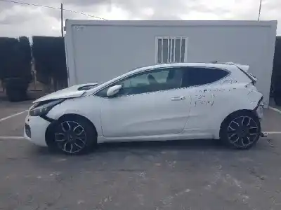 Здавання транспортного засобу kia pro_cee´d ( ) gt року 2014 потужний g4fj