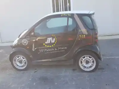Vehicul casat SMART COUPE Pure al anului 1999 alimentat 11