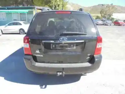 Sloopvoertuig kia carnival 2.9 crdi vgt active van het jaar 2006 aangedreven j3