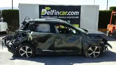 Scrapping Vehicle peugeot 3008 gt line of the year 2017 powered 5g01